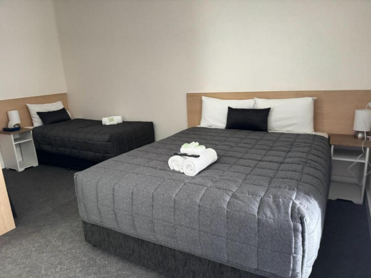 וודונגה Twin City Motor Inn מראה חיצוני תמונה