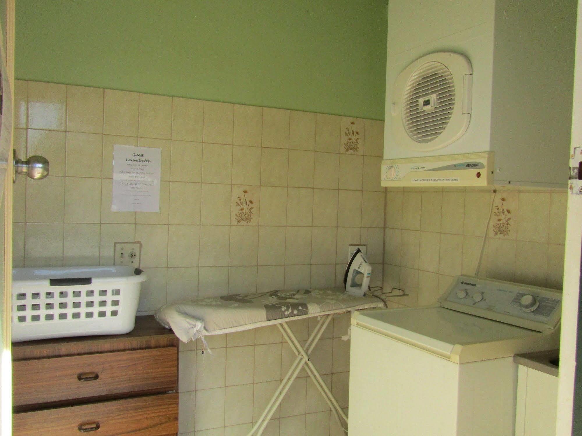 וודונגה Twin City Motor Inn מראה חיצוני תמונה